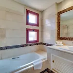 Vacation I Duplex Con Encanto Bahia, 280m2 Duplex Penthouse, Luxury Complex, A Minute From The Beach, 24-7 Security, In Town * Μαρμπέλλα