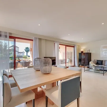 Vacation I Duplex Con Encanto Bahia, 280m2 Duplex Penthouse, Luxury Complex, A Minute From The Beach, 24-7 Security, In Town 公寓 马尔韦利亚