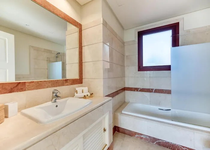 Vacation I Duplex Con Encanto Bahia, 280m2 Duplex Penthouse, Luxury Complex, A Minute From The Beach, 24-7 Security, In Town